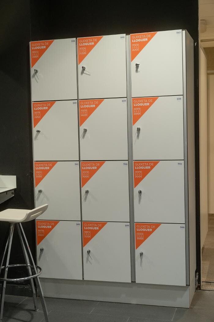 Images Gimnasio VivaGym Universitat