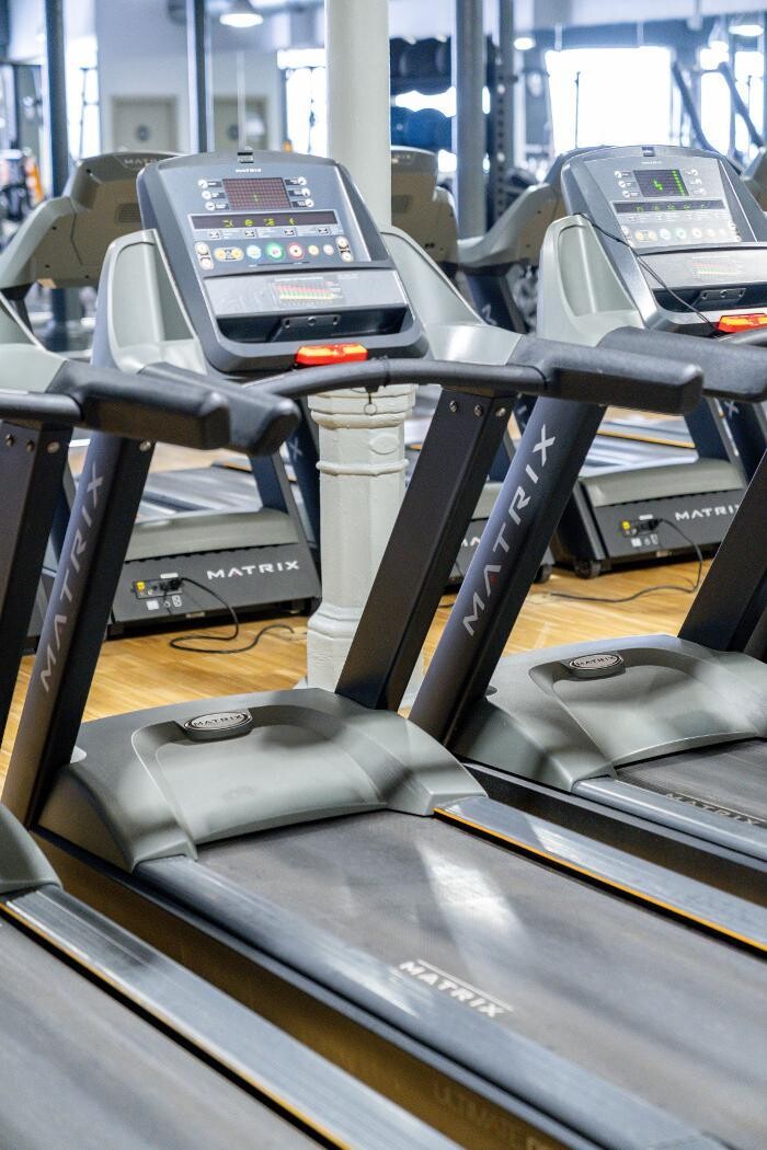 Images Gimnasio VivaGym Universitat