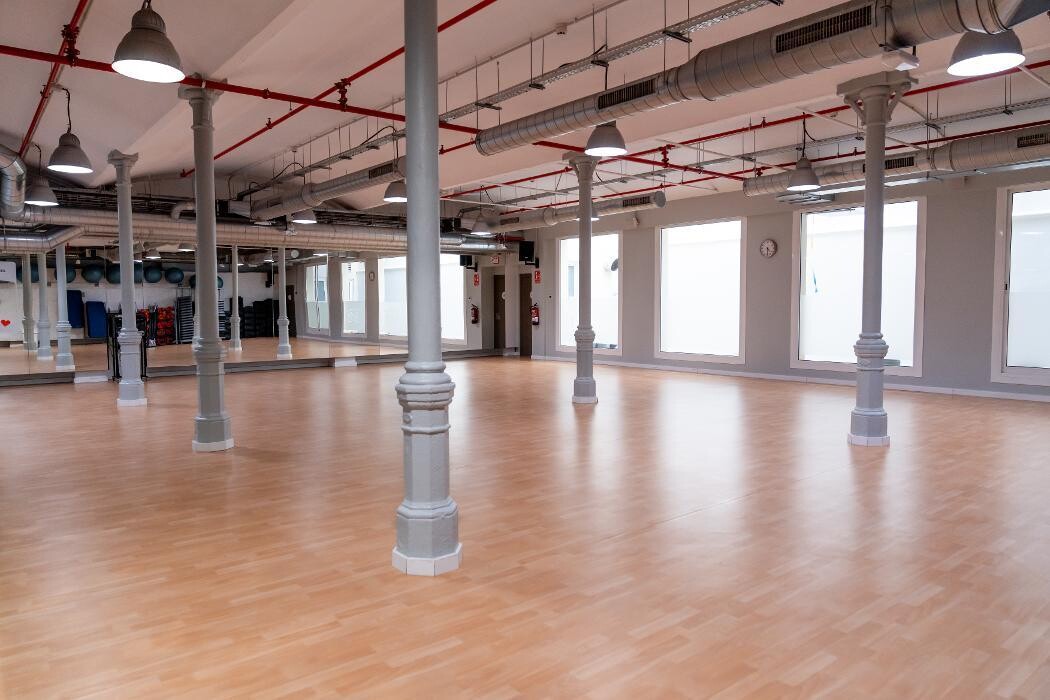 Images Gimnasio VivaGym Universitat