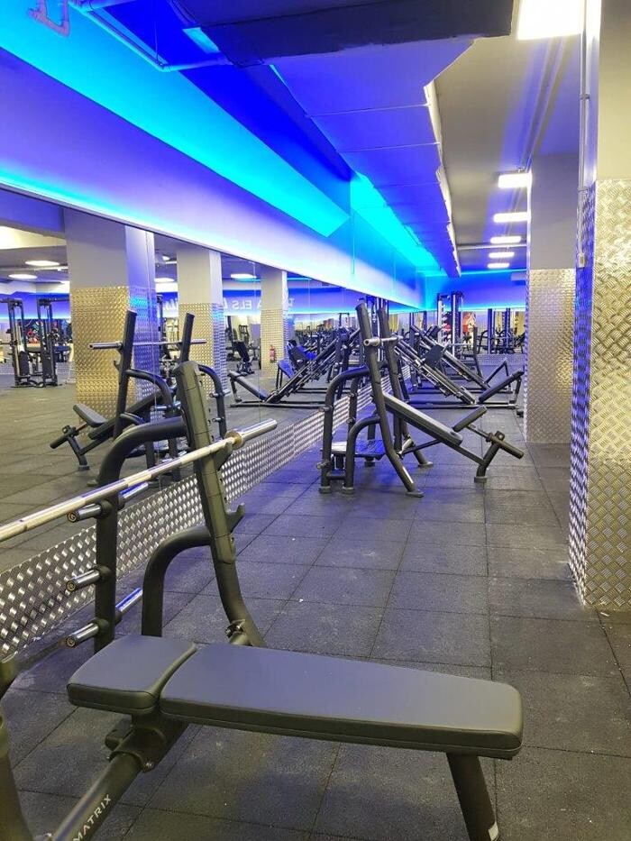 Images Gimnasio VivaGym Avenida Roma