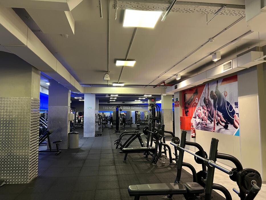 Images Gimnasio VivaGym Avenida Roma