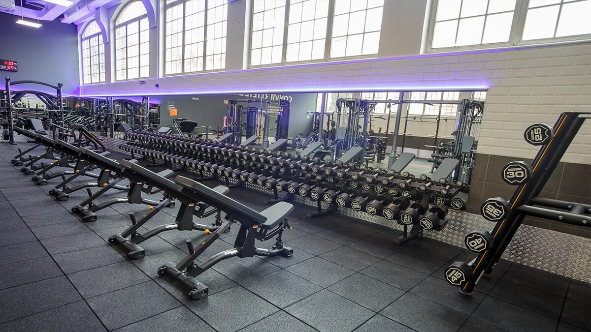 Images Gimnasio VivaGym Avenida Cataluña