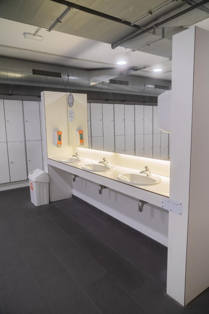 Images Gimnasio VivaGym Vía Augusta