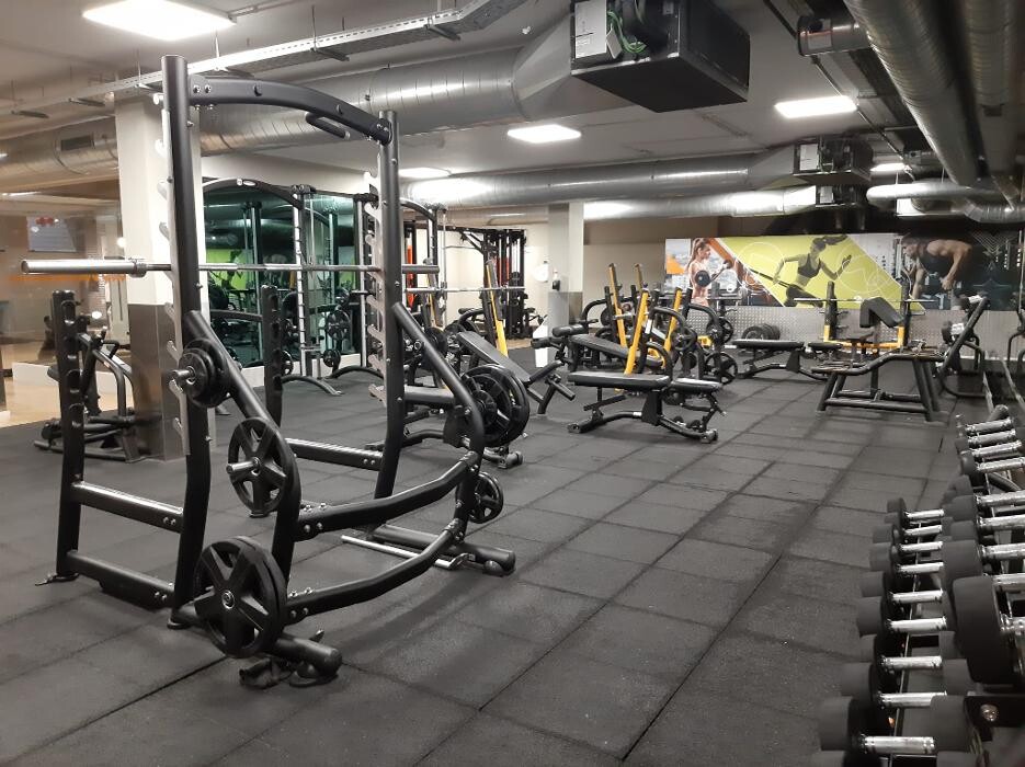 Images Gimnasio VivaGym Vía Augusta