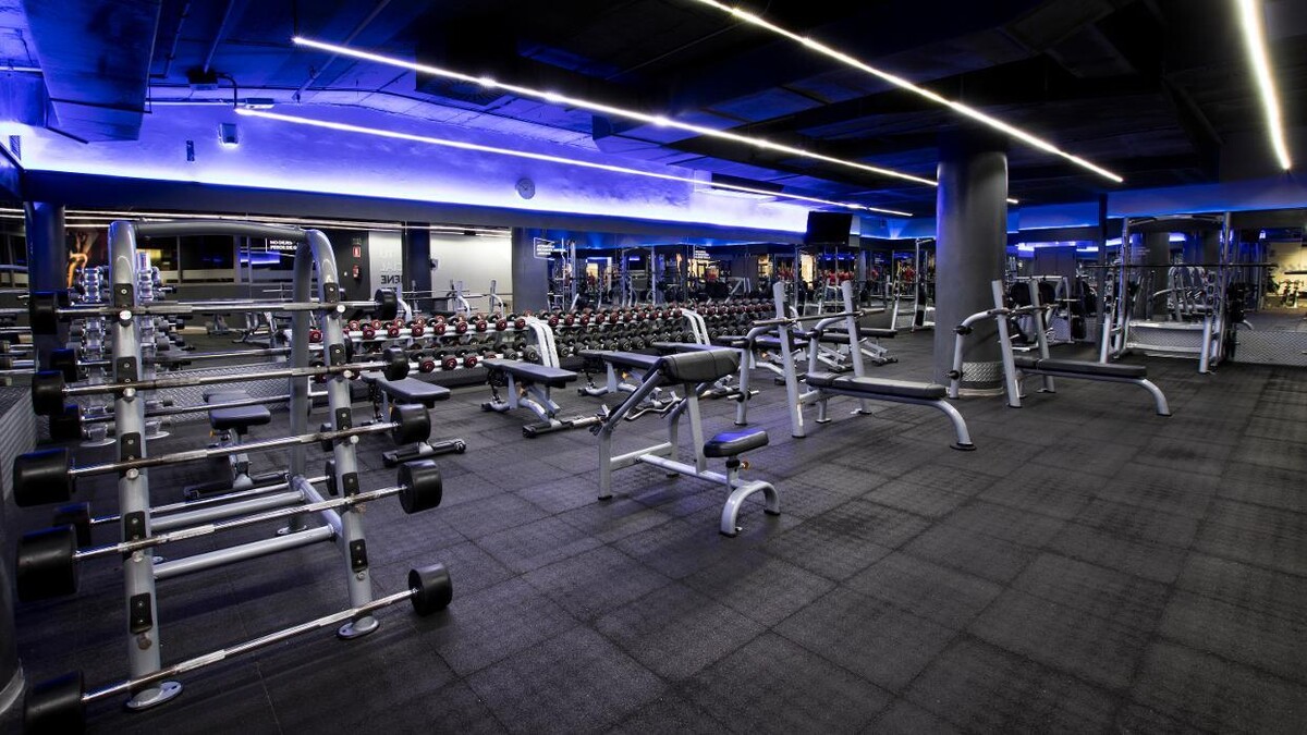 Images Gimnasio VivaGym Málaga Centro