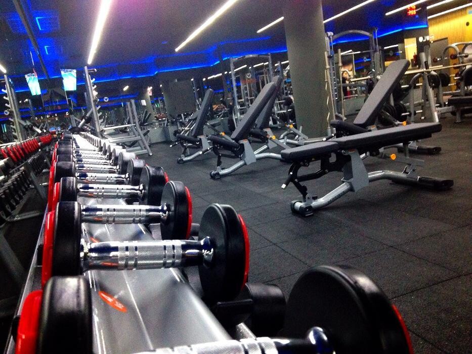 Images Gimnasio VivaGym Málaga Centro