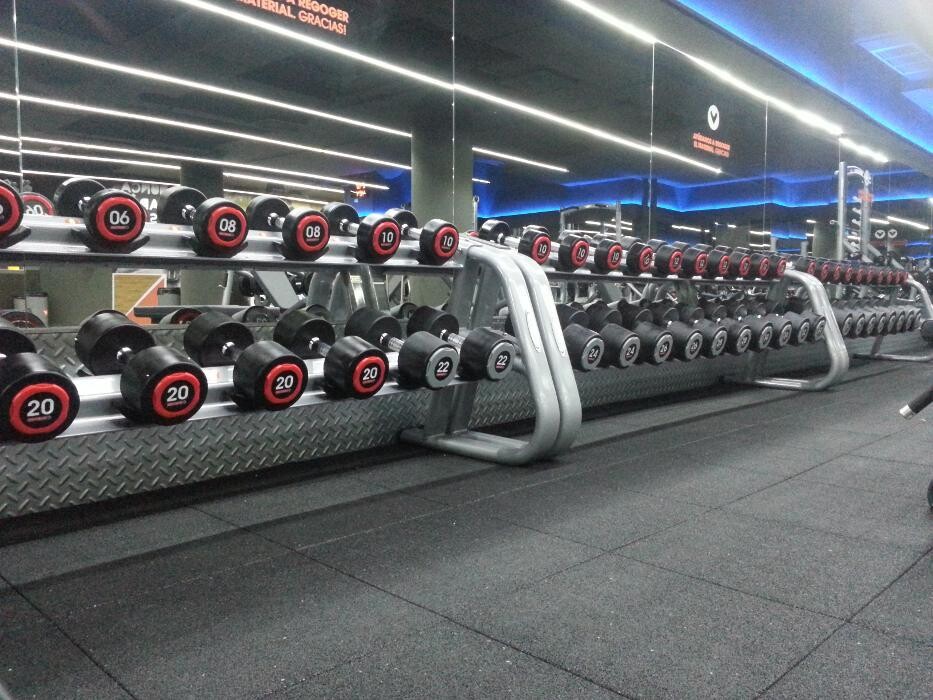 Images Gimnasio VivaGym Málaga Centro