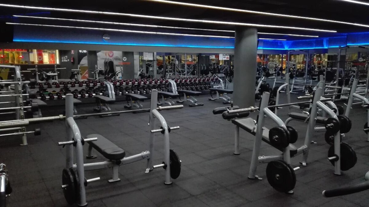 Images Gimnasio VivaGym Málaga Centro