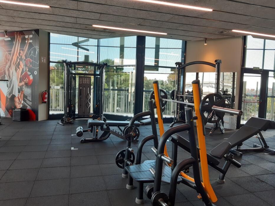 Images Gimnasio VivaGym Finestrelles