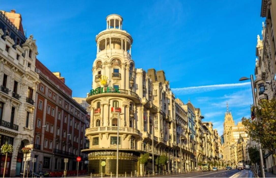 Images Taxi 7 Plazas Madrid