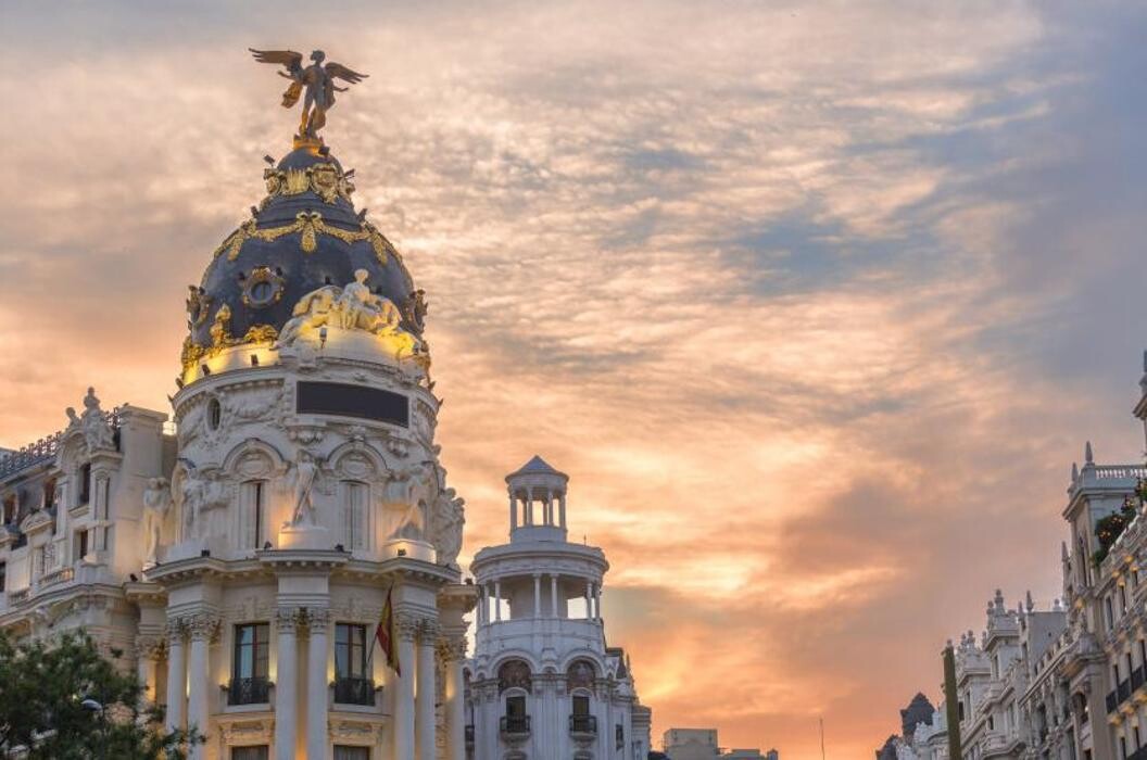 Images Taxi 7 Plazas Madrid