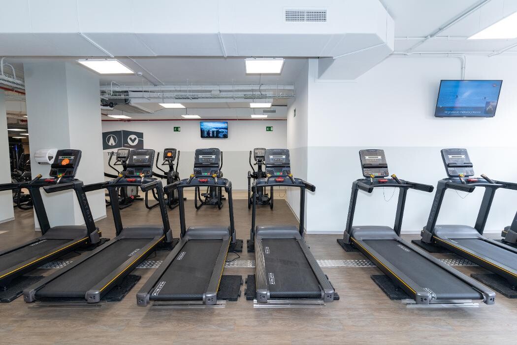 Images Gimnasio VivaGym Tres Forques