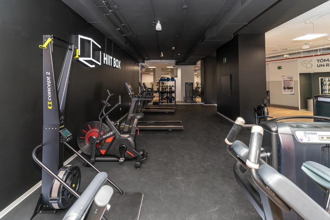 Images Gimnasio VivaGym Tres Forques