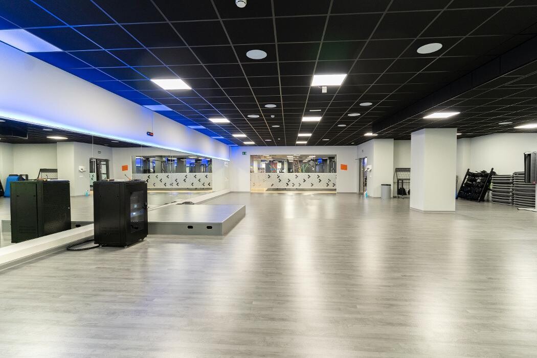 Images Gimnasio VivaGym Tres Forques