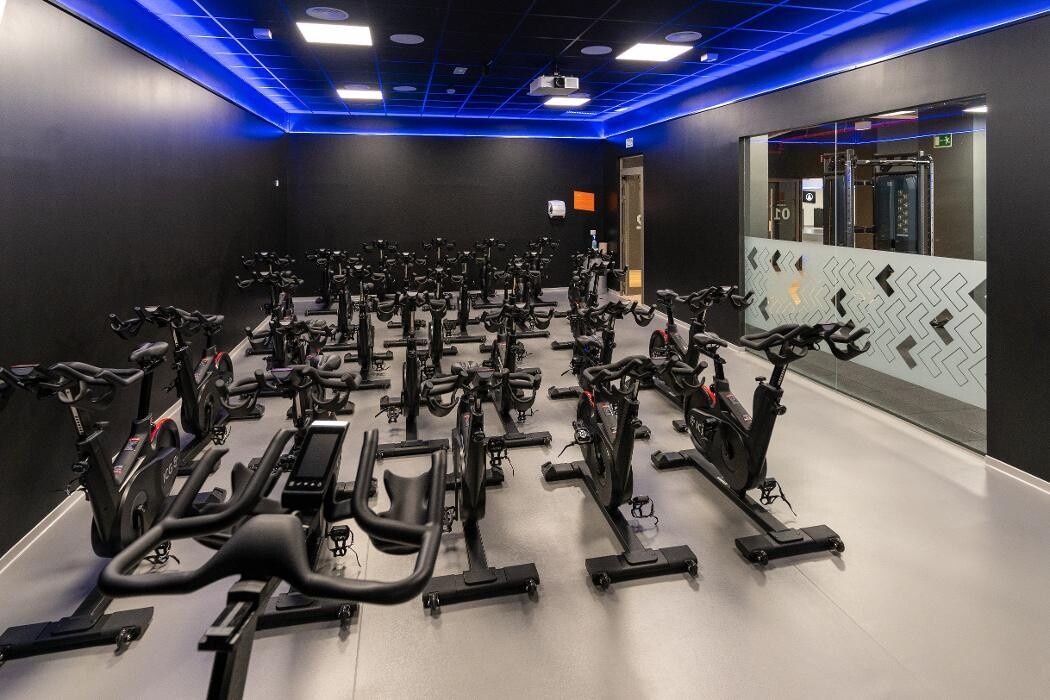 Images Gimnasio VivaGym Tres Forques