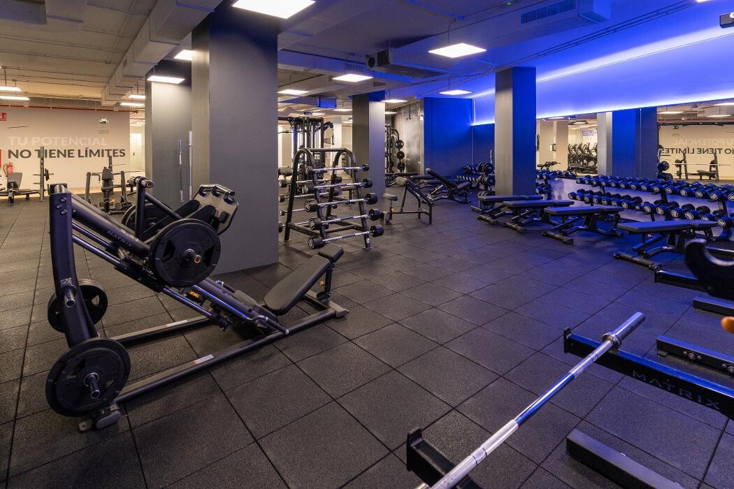 Images Gimnasio VivaGym Tres Forques