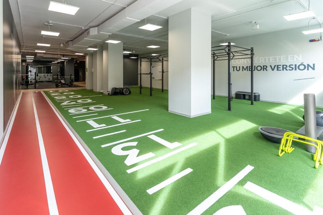 Images Gimnasio VivaGym Tres Forques