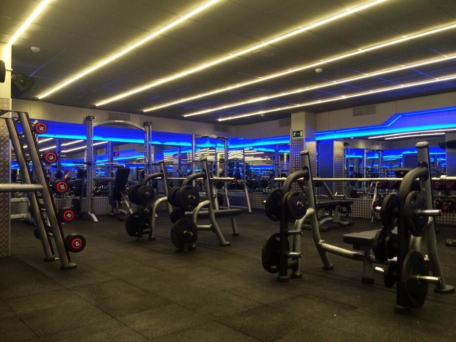 Images Gimnasio VivaGym Fuenlabrada Central