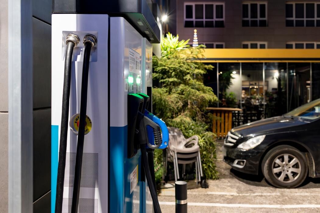 Images ACCIONA Charging Station