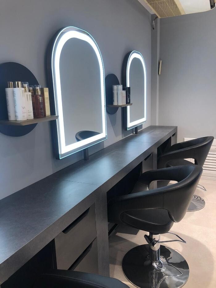 Images Salón Llongueras - Peluquería y Estética Barcelona