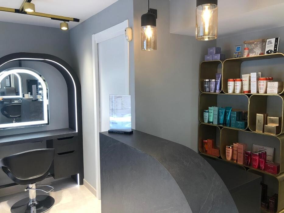 Images Salón Llongueras - Peluquería y Estética Barcelona