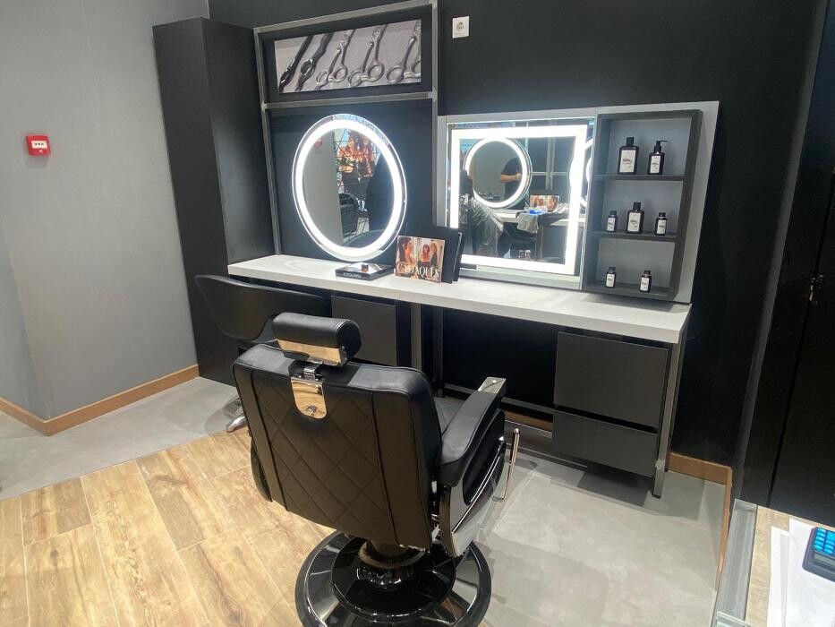 Images Salón Llongueras - Peluquería Palma
