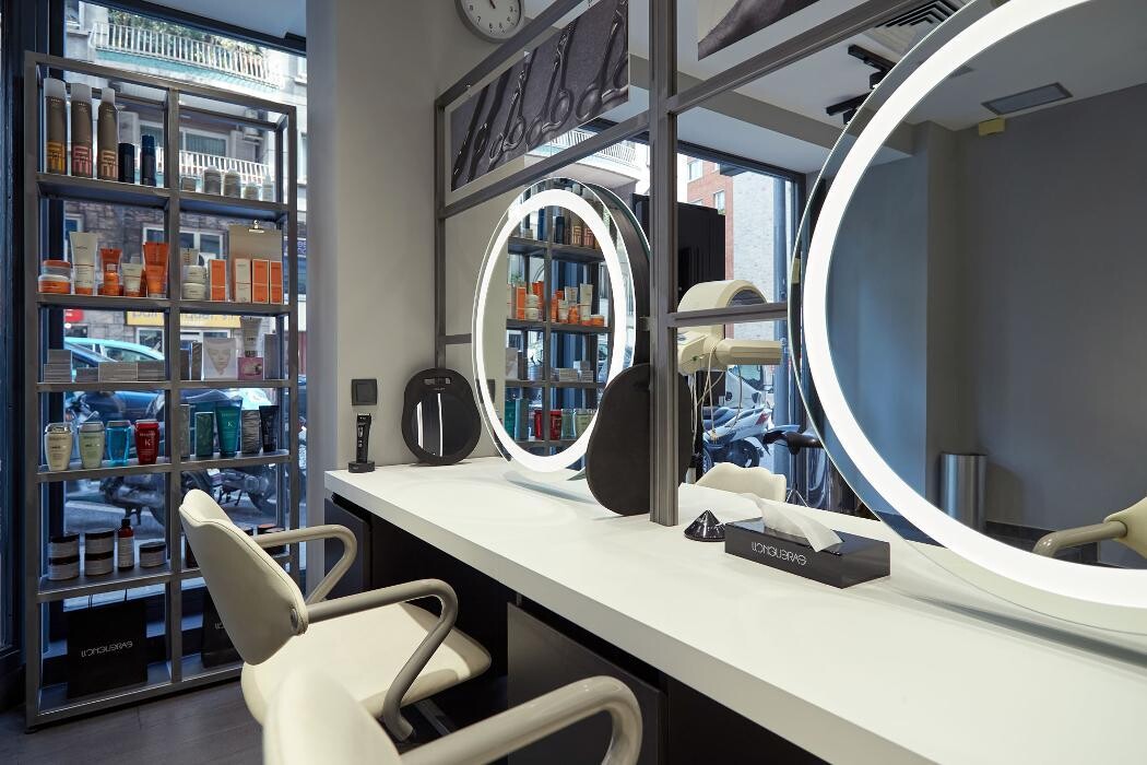 Images Salón Llongueras - Peluquería y Estética Barcelona