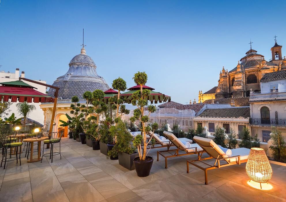 Images Miralba Rooftop Bar
