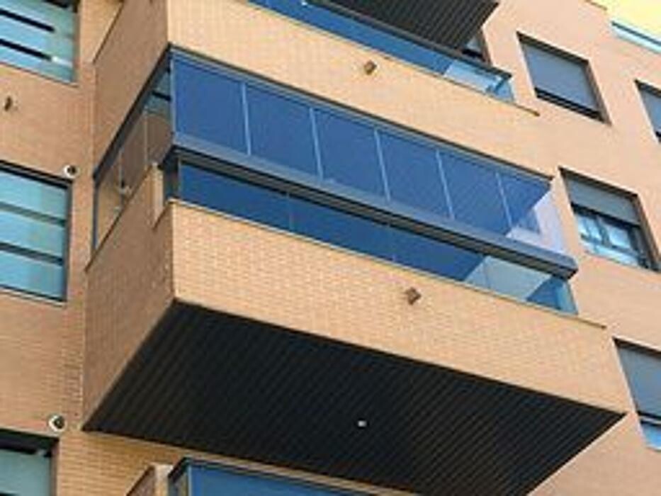 Images ALÚMINA CERRAMIENTOS