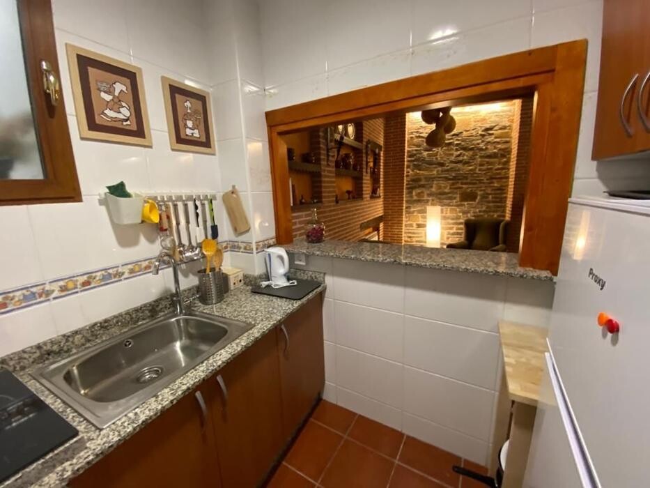 Images Hostal El Horno