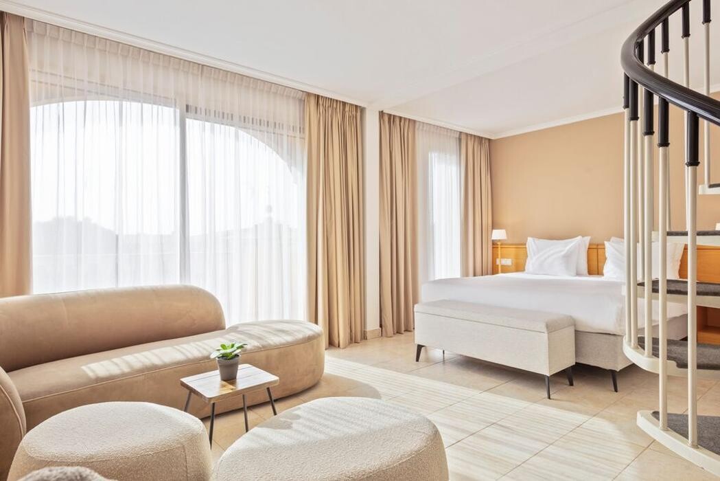 Images Van der Valk Hotel Barcarola