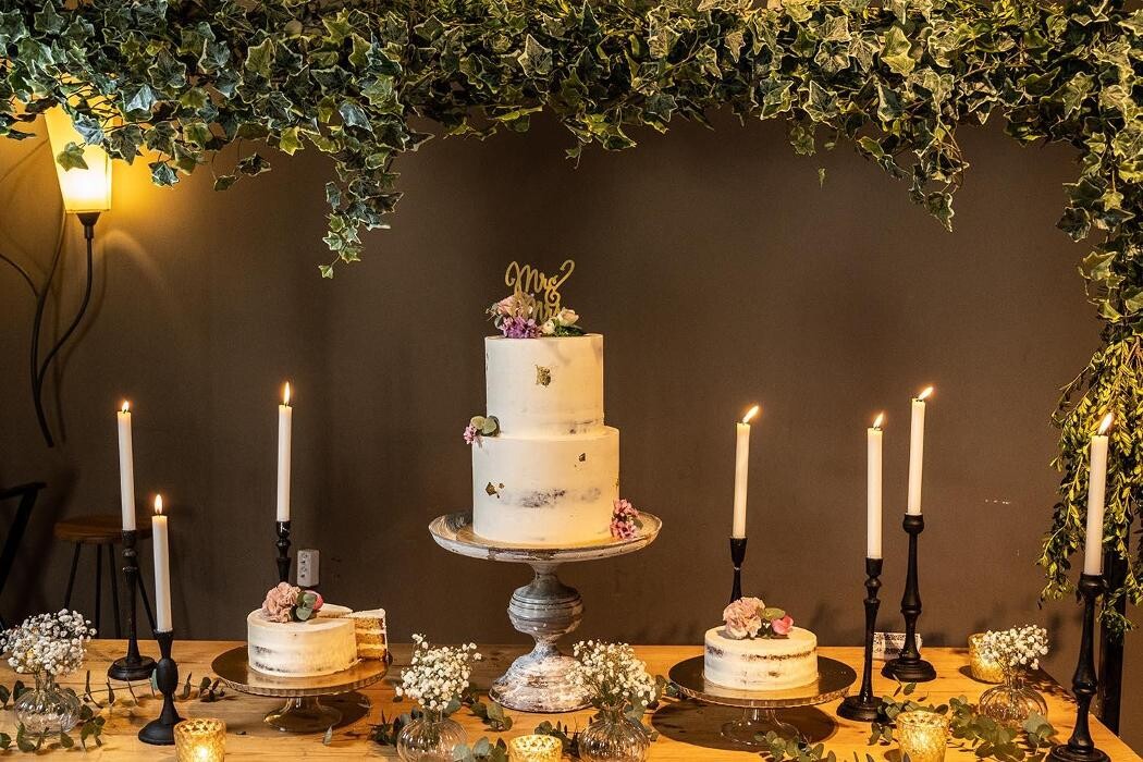 Images UAUU weddings & events