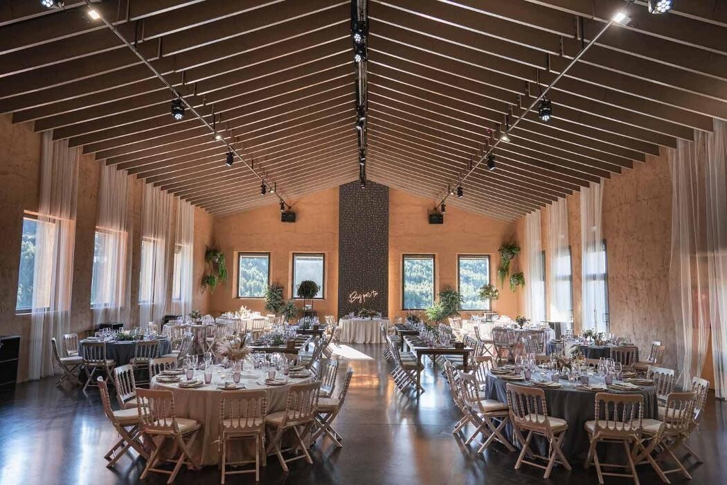 Images UAUU weddings & events