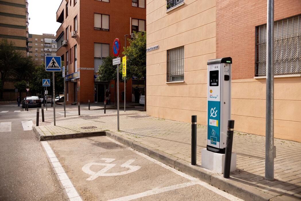 Images ACCIONA Charging Station