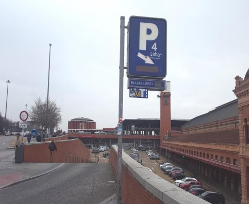 Images Parking Saba Estación Tren Madrid - Atocha P2