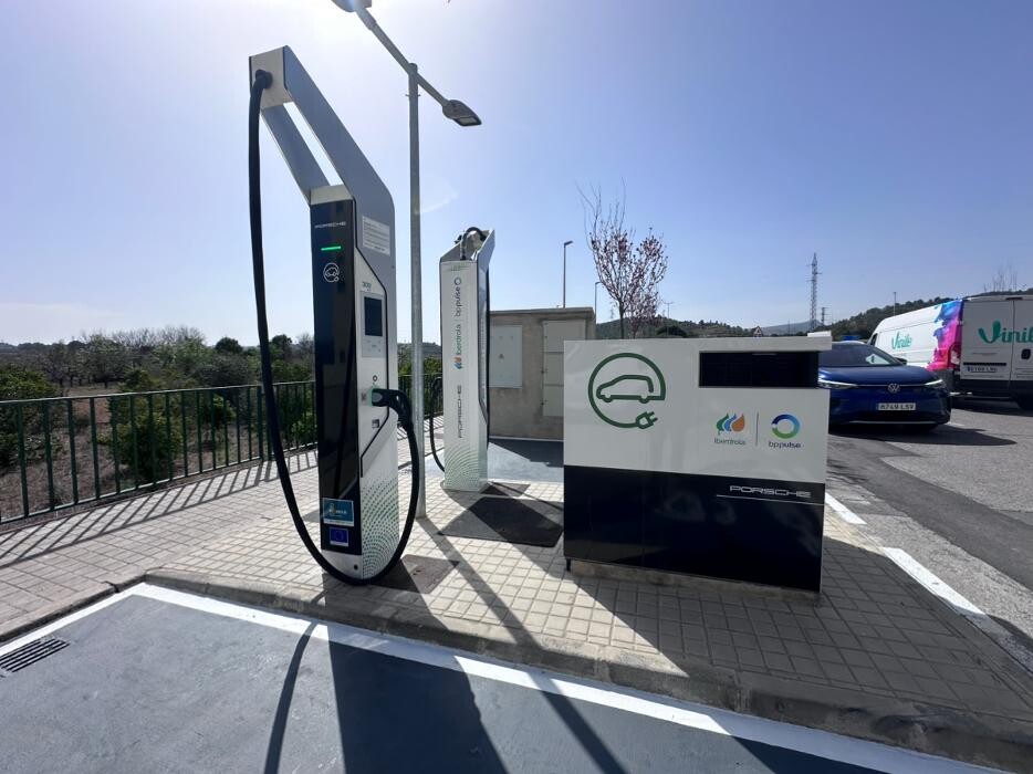 Images Iberdrola | bp pulse estación de recarga