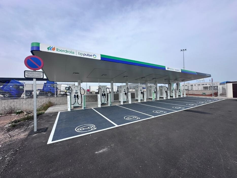 Images Iberdrola | bp pulse estación de recarga