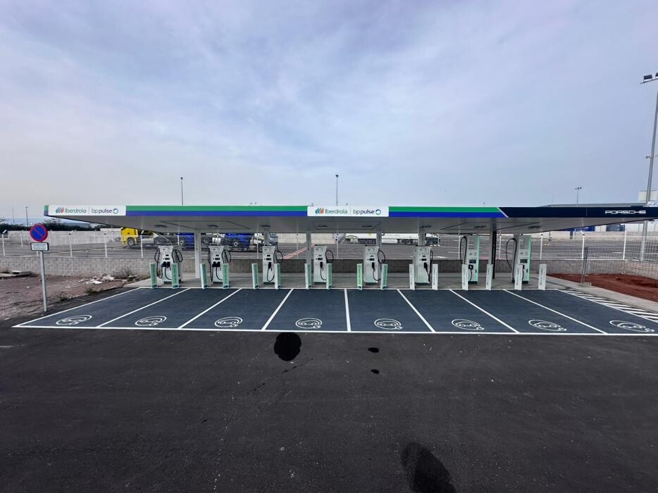 Images Iberdrola | bp pulse estación de recarga
