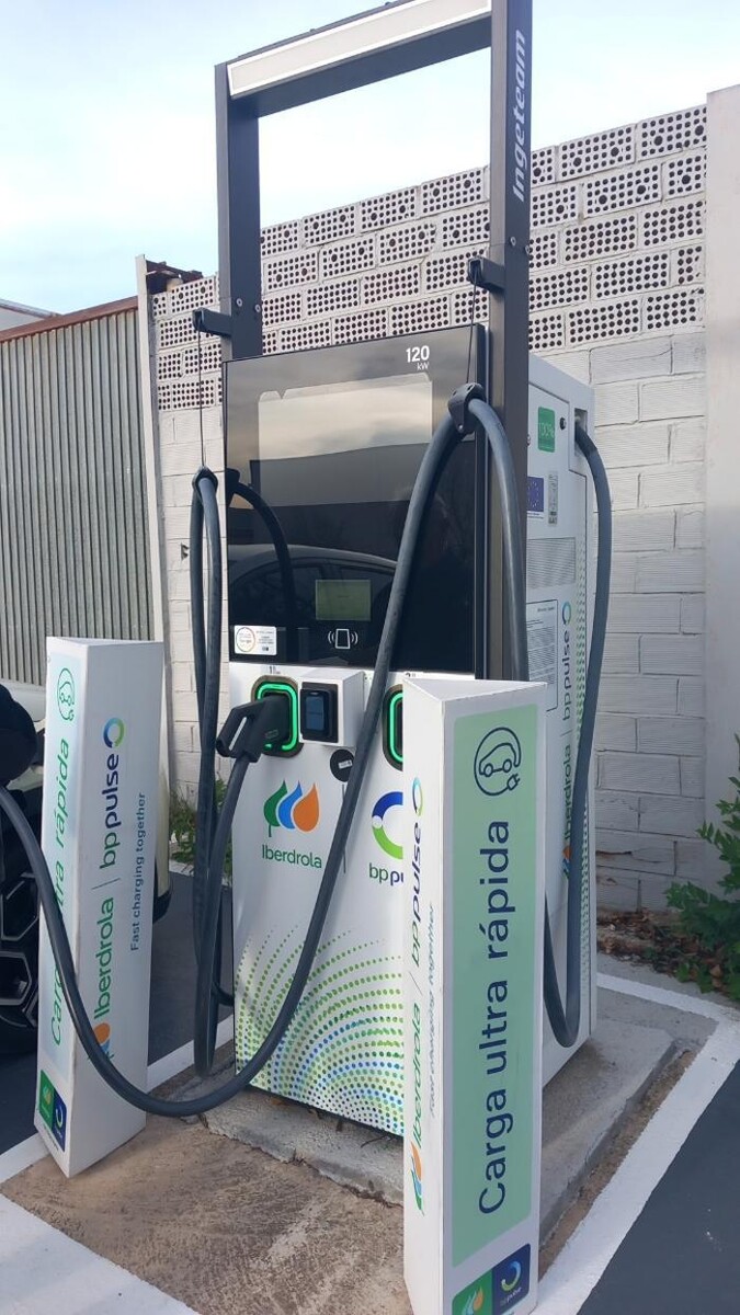 Images Iberdrola | bp pulse estación de recarga