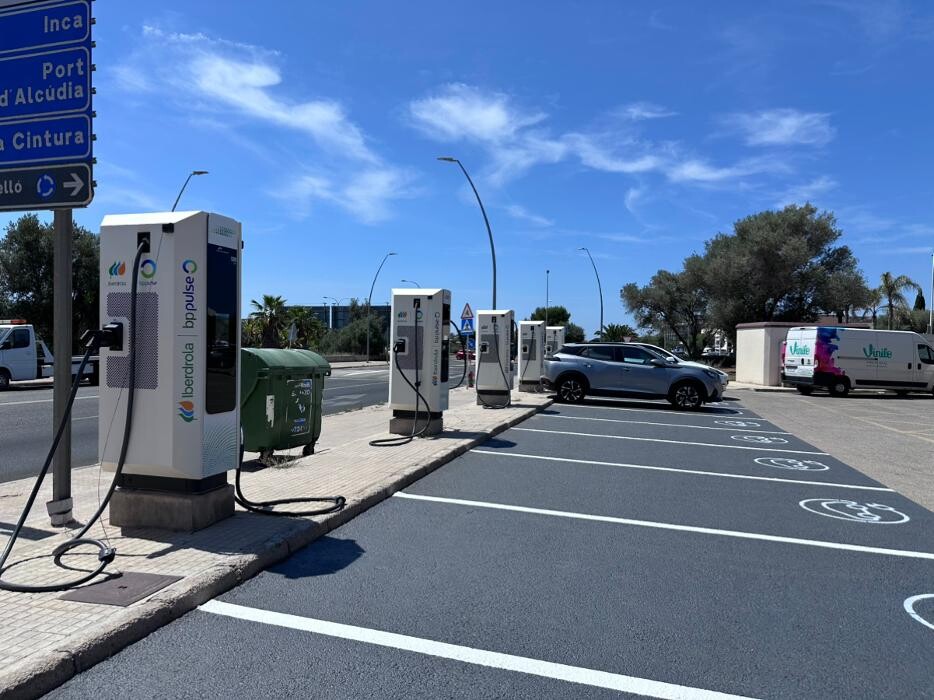 Images Iberdrola | bp pulse estación de recarga