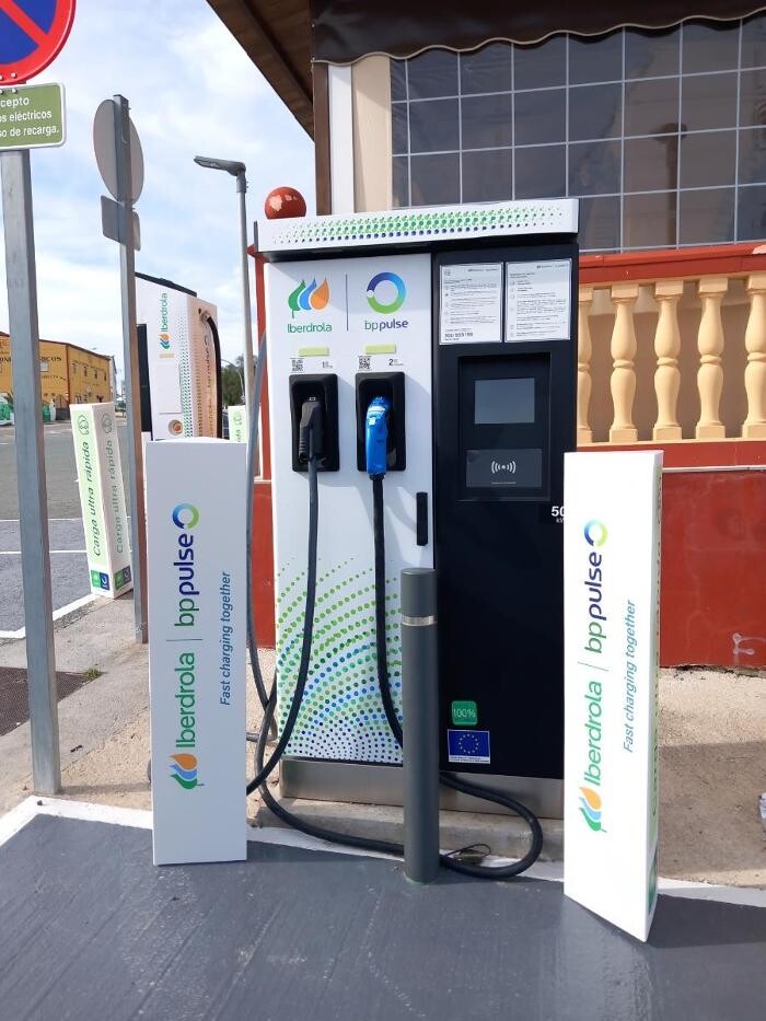 Images Iberdrola | bp pulse estación de recarga