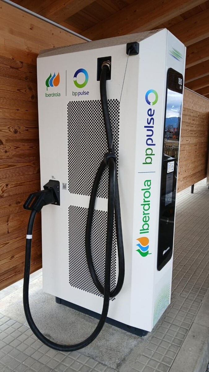 Images Iberdrola | bp pulse estación de recarga