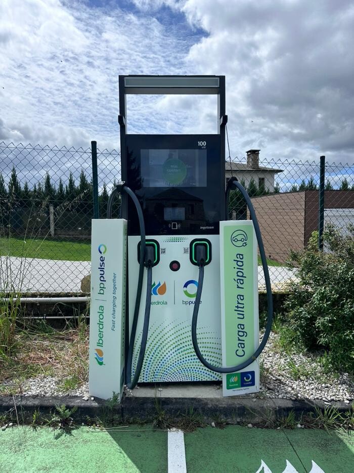 Images Iberdrola | bp pulse estación de recarga