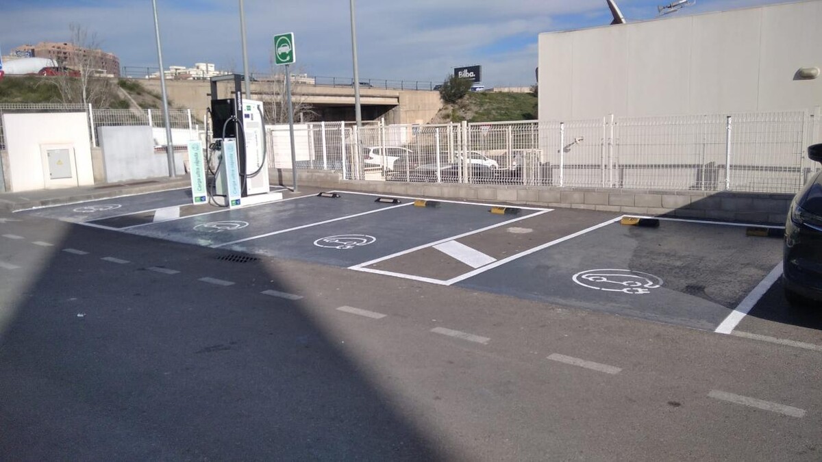 Images Iberdrola | bp pulse estación de recarga