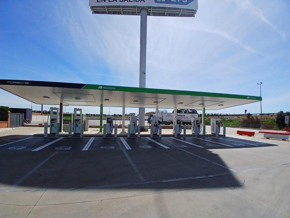 Images Iberdrola | bp pulse estación de recarga