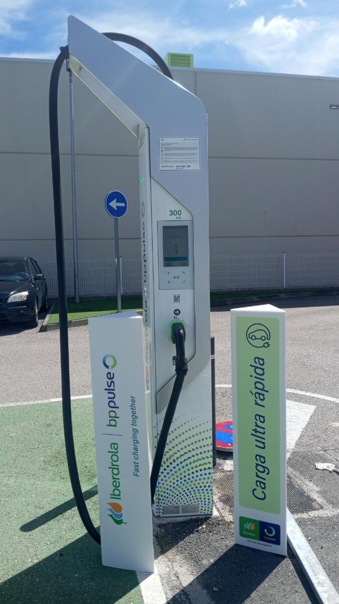 Images Iberdrola | bp pulse estación de recarga