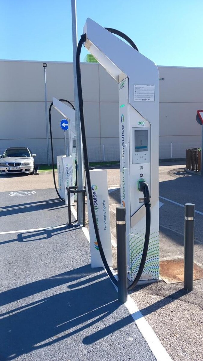 Images Iberdrola | bp pulse estación de recarga