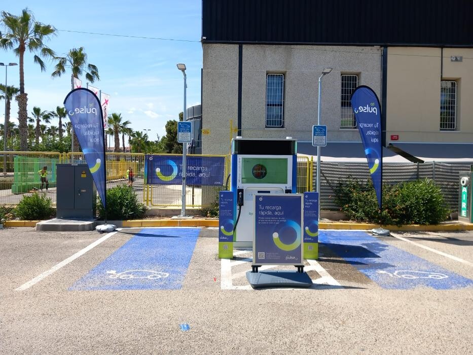 Images Iberdrola | bp pulse estación de recarga