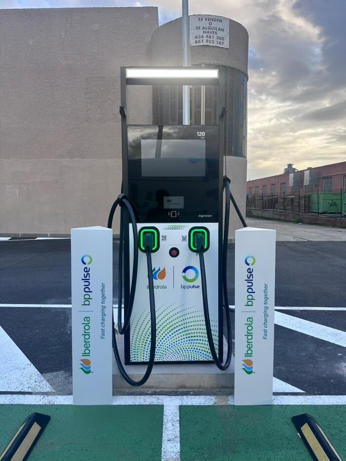Images Iberdrola | bp pulse estación de recarga