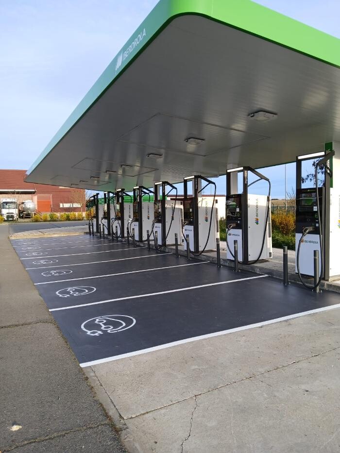 Images Iberdrola | bp pulse estación de recarga